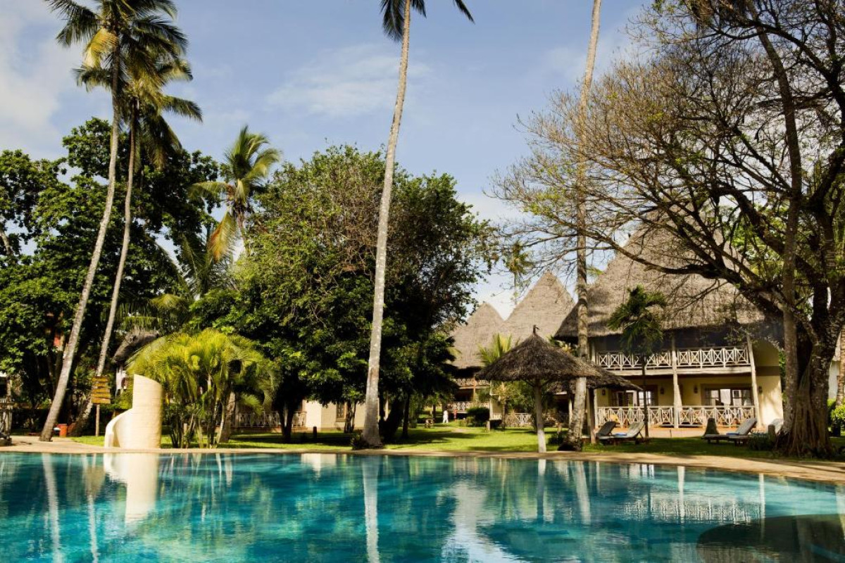 Neptune Palm Beach Boutique Resort & Spa