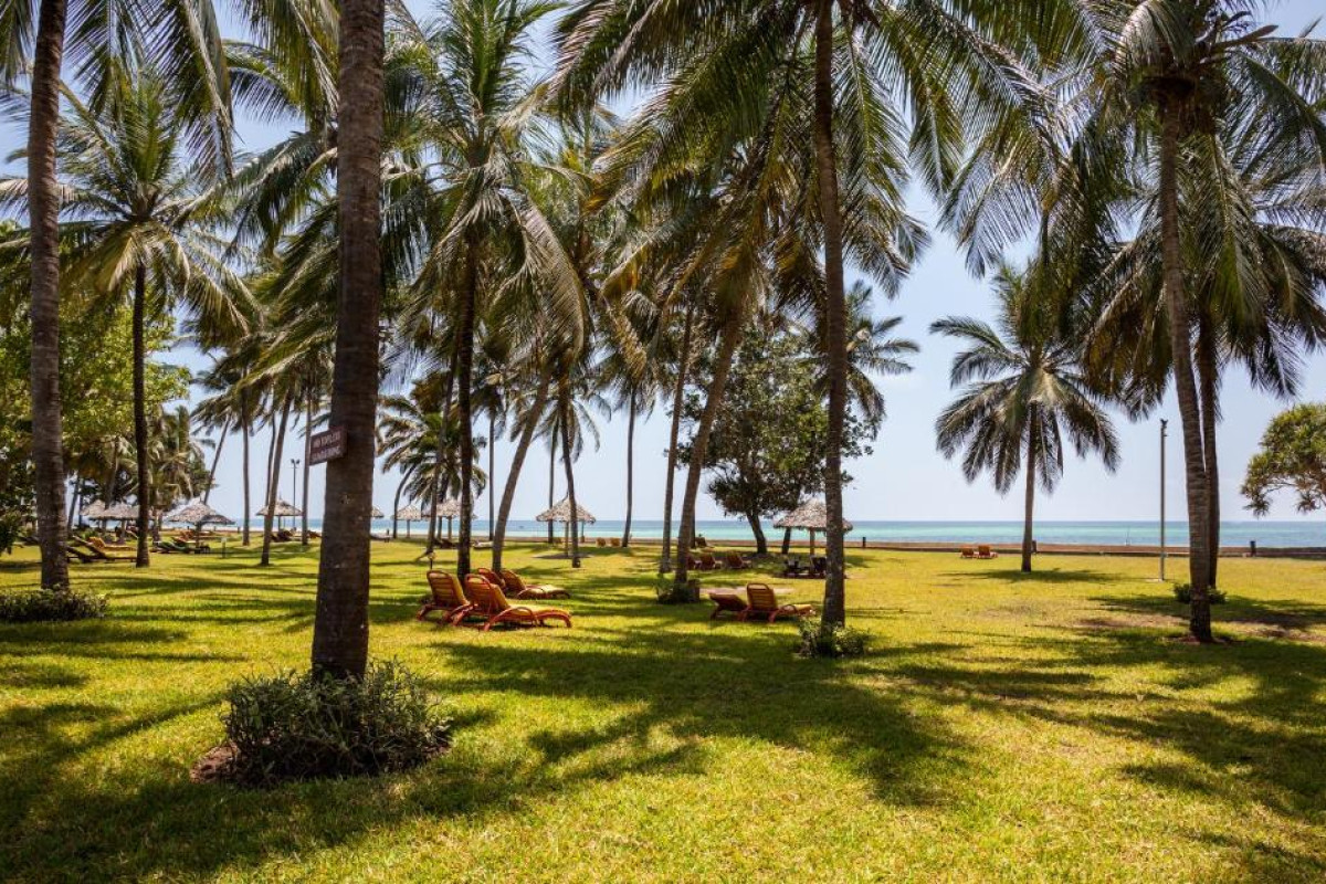 Neptune Paradise Beach Resort
