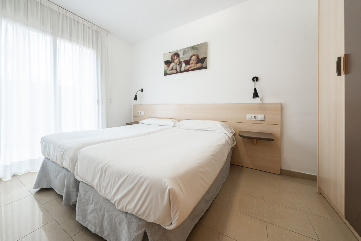 Neptuno Apartments