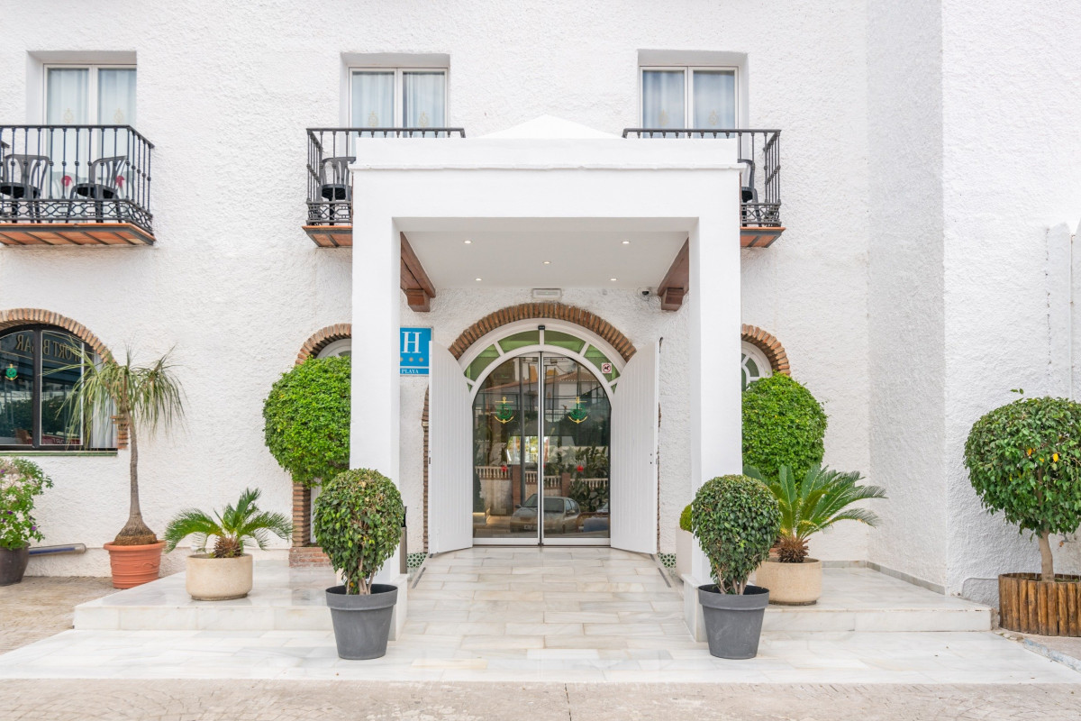 Nerja Club Spa by Dorobe