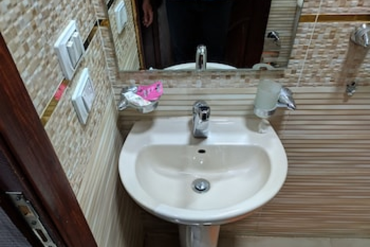 NEW CITY HOTEL