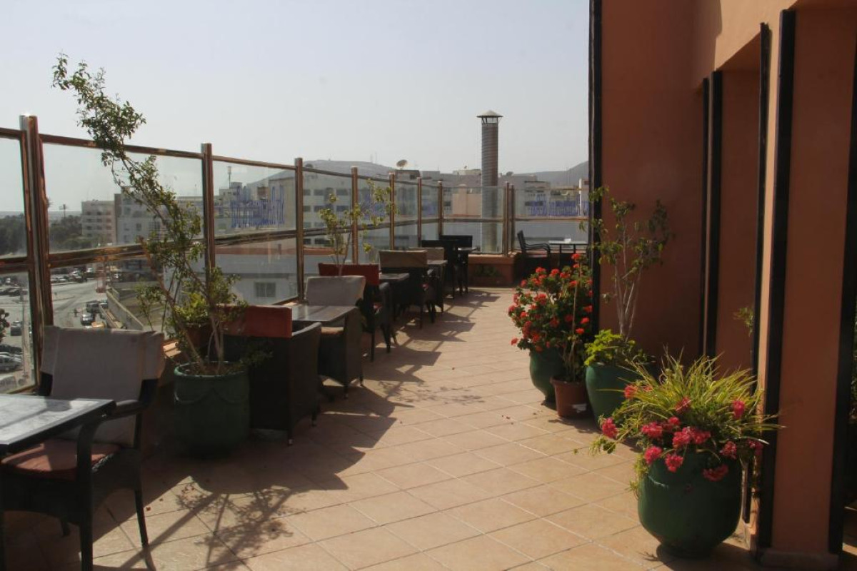 New Farah Hotel