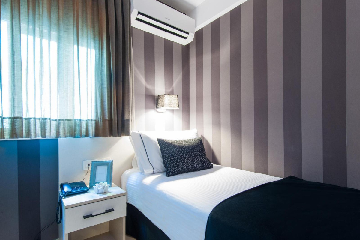 New Hotel Colon