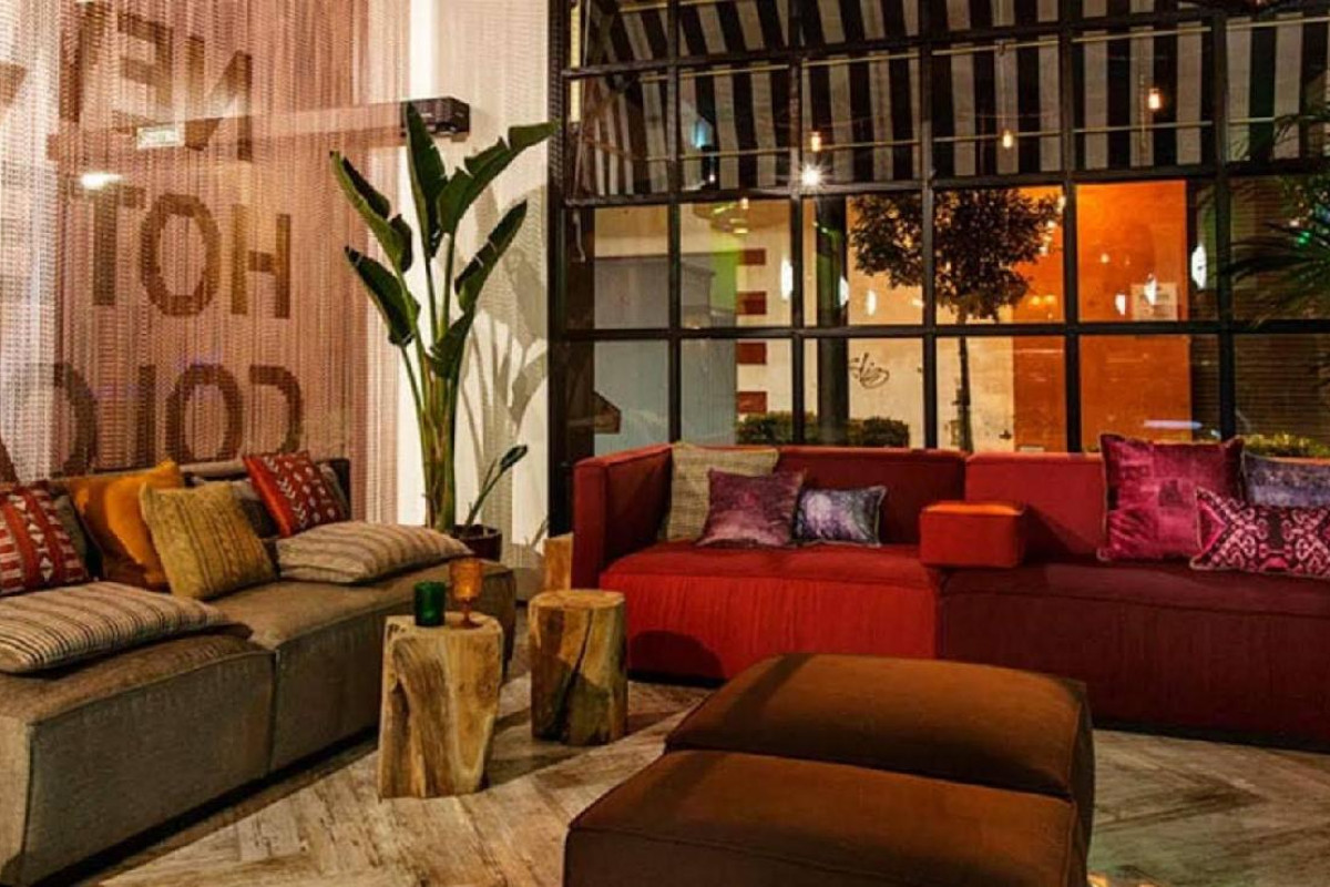 New Hotel Colon
