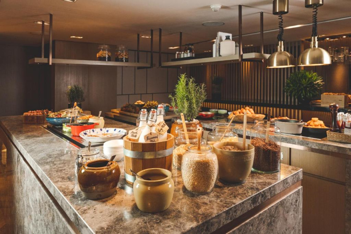 New World Saigon Hotel