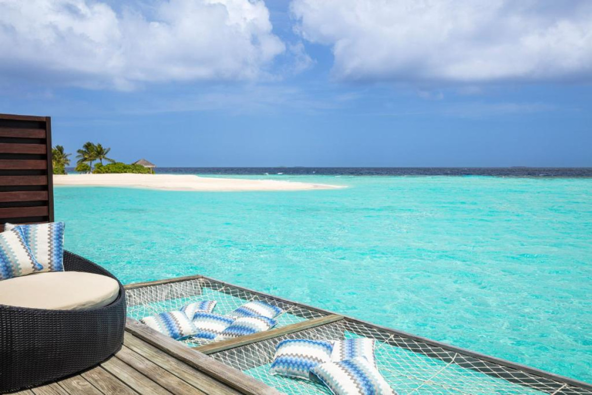NH Collection Havodda Resort Maldives