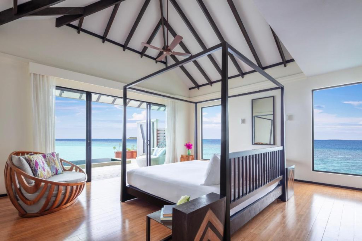 NH Collection Havodda Resort Maldives