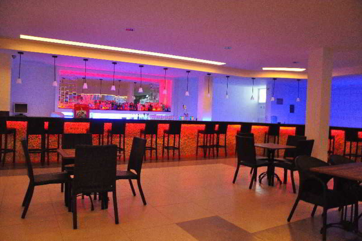 NICHOLAS PARK HOTEL