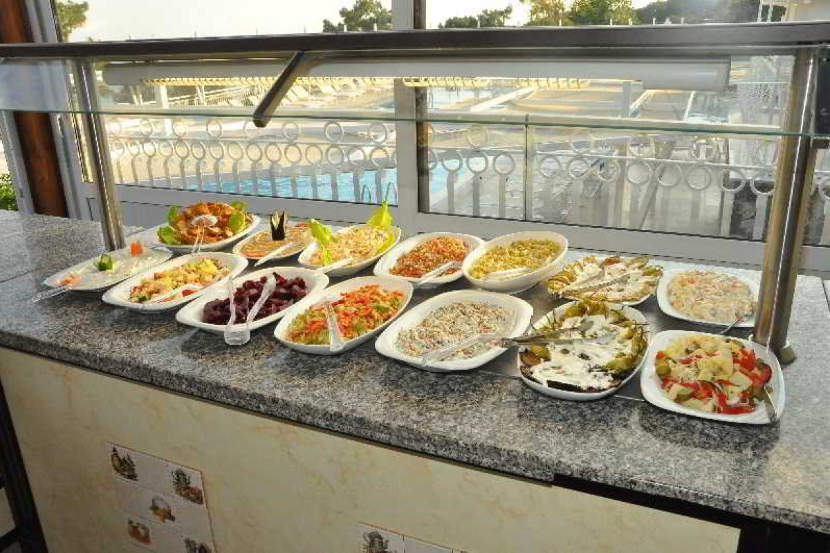 NICHOLAS PARK HOTEL