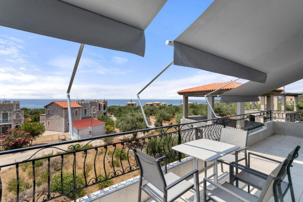 Nikas Rooms and Apartments