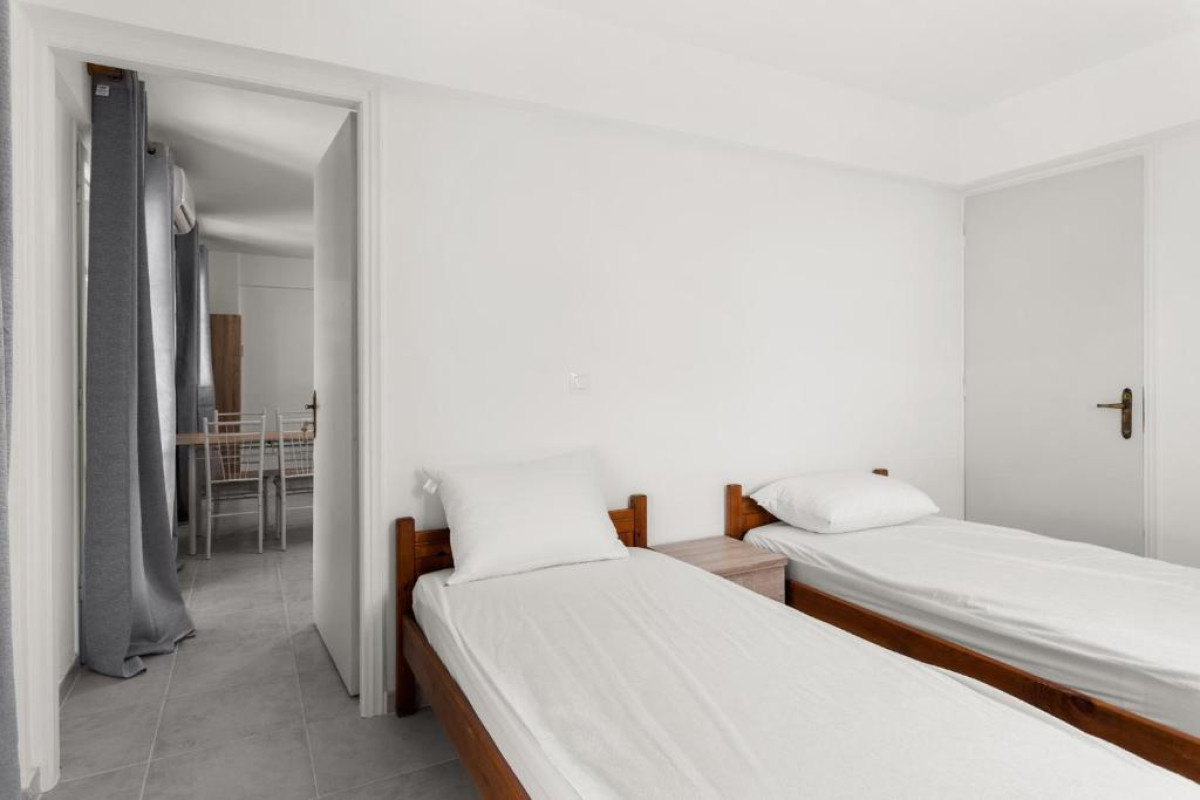 Nikas Rooms and Apartments