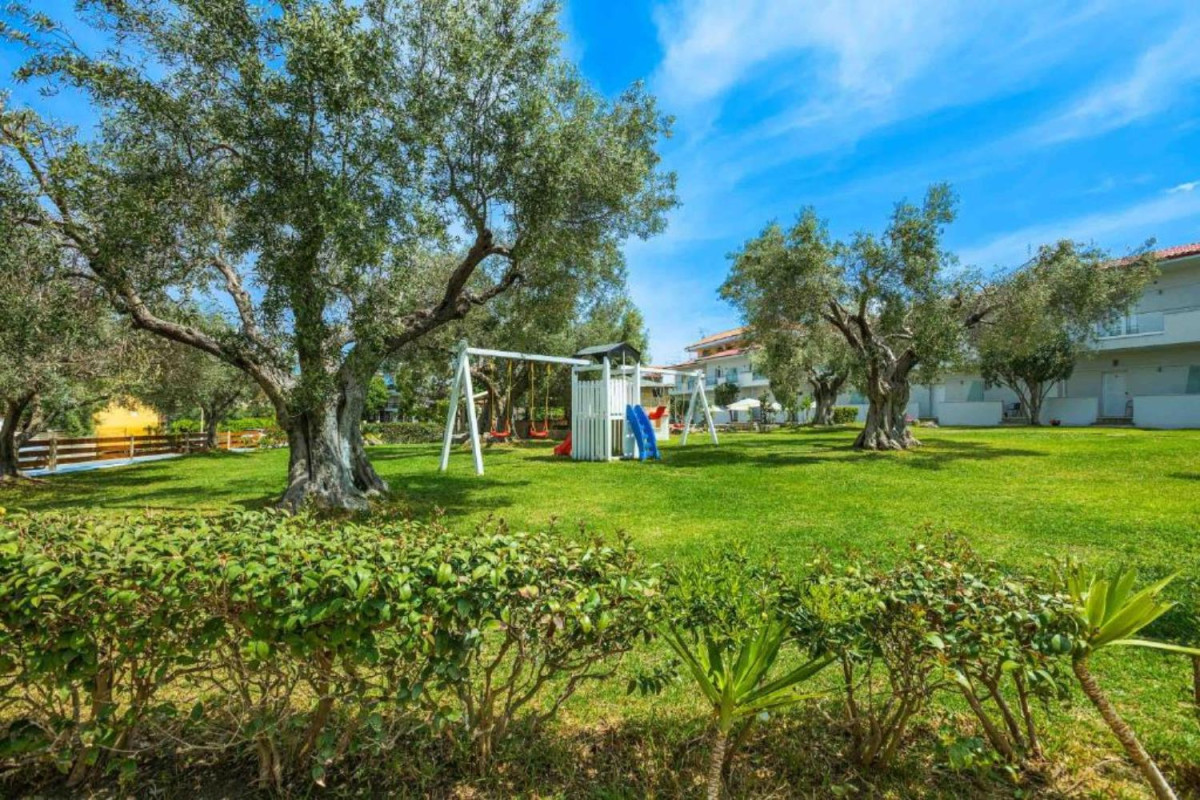 Nikiforos Village