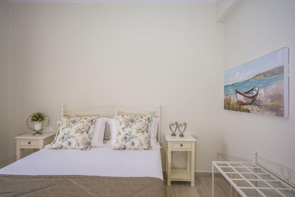 Nina Apartments