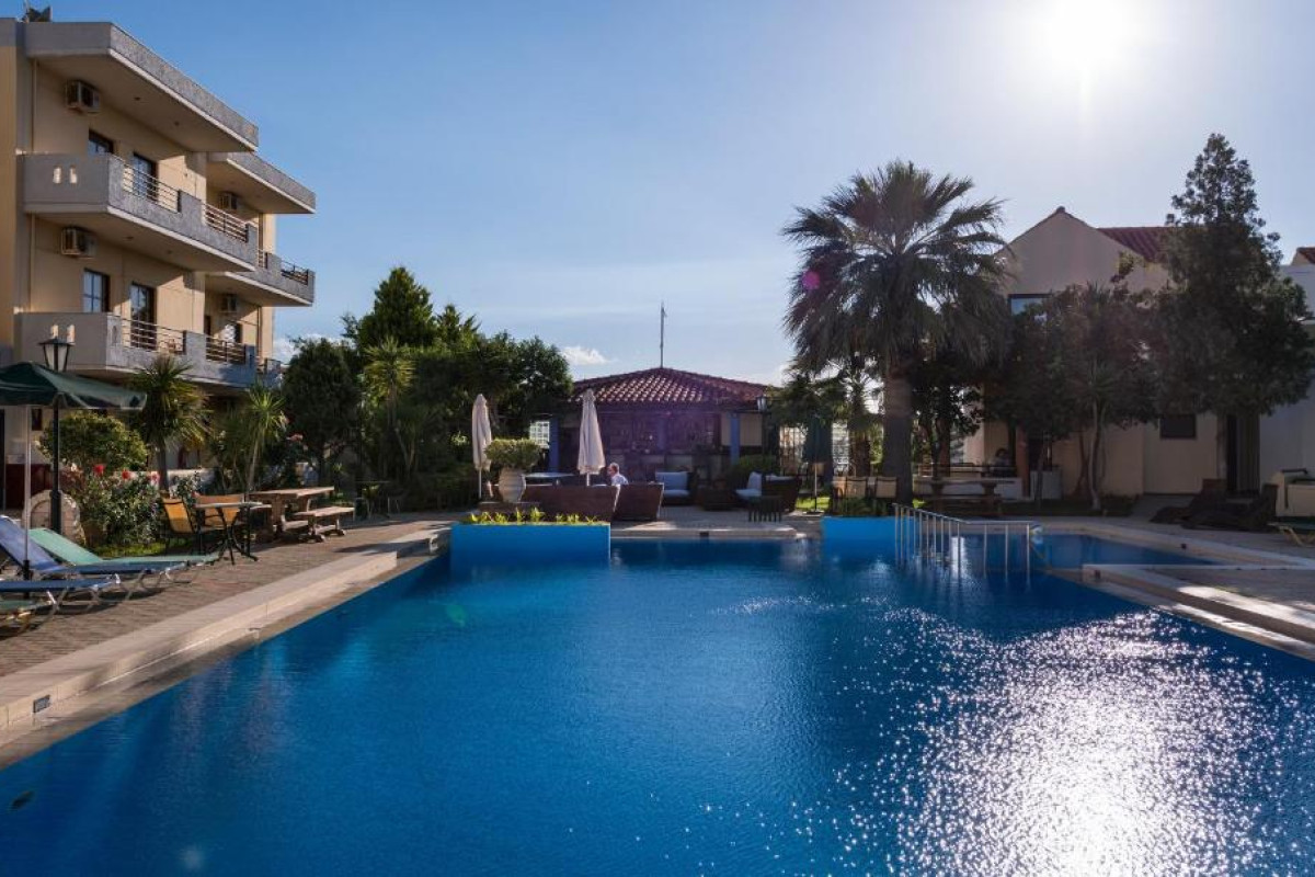 Nireas Hotel