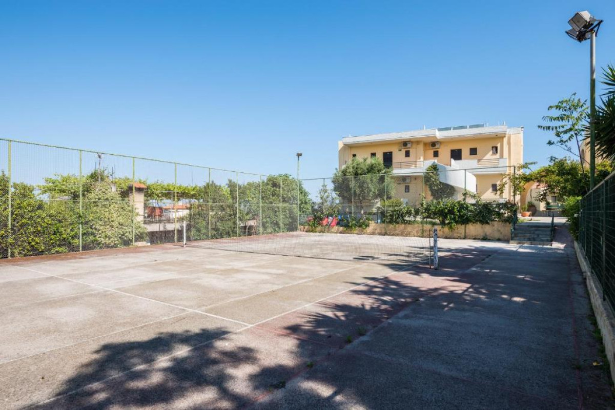 Nireas Hotel