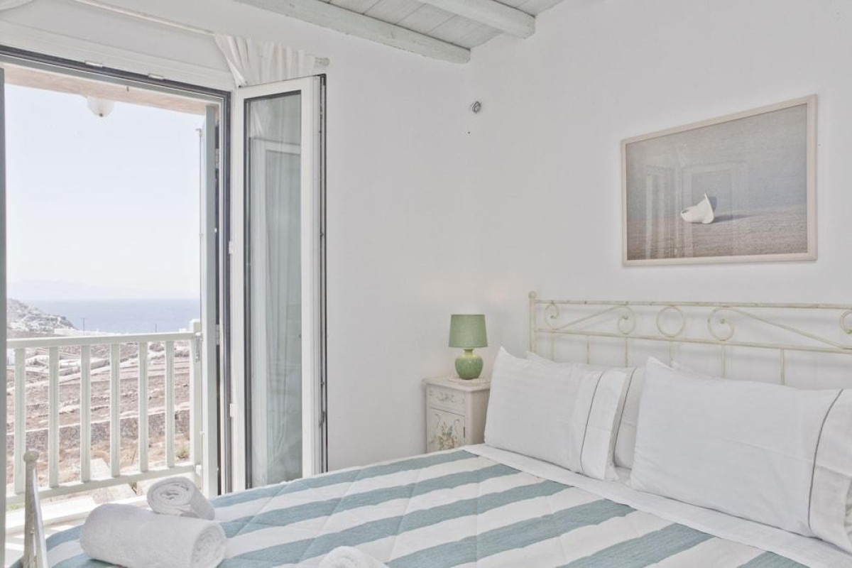 Niriides Homes & Villas