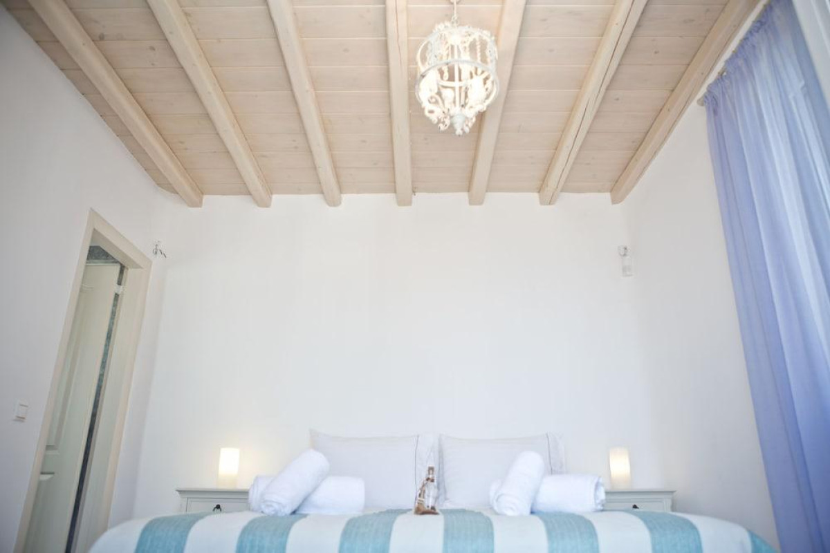 Niriides Homes & Villas