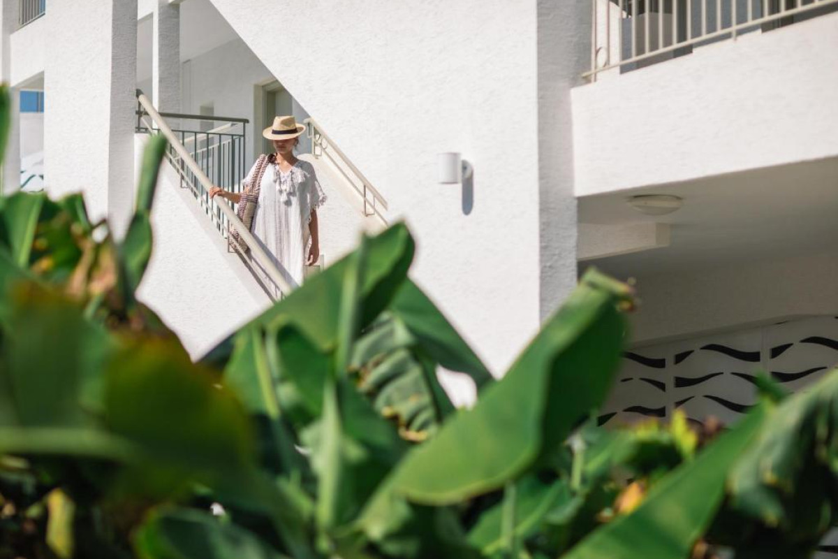 NISSI PARK HOTEL