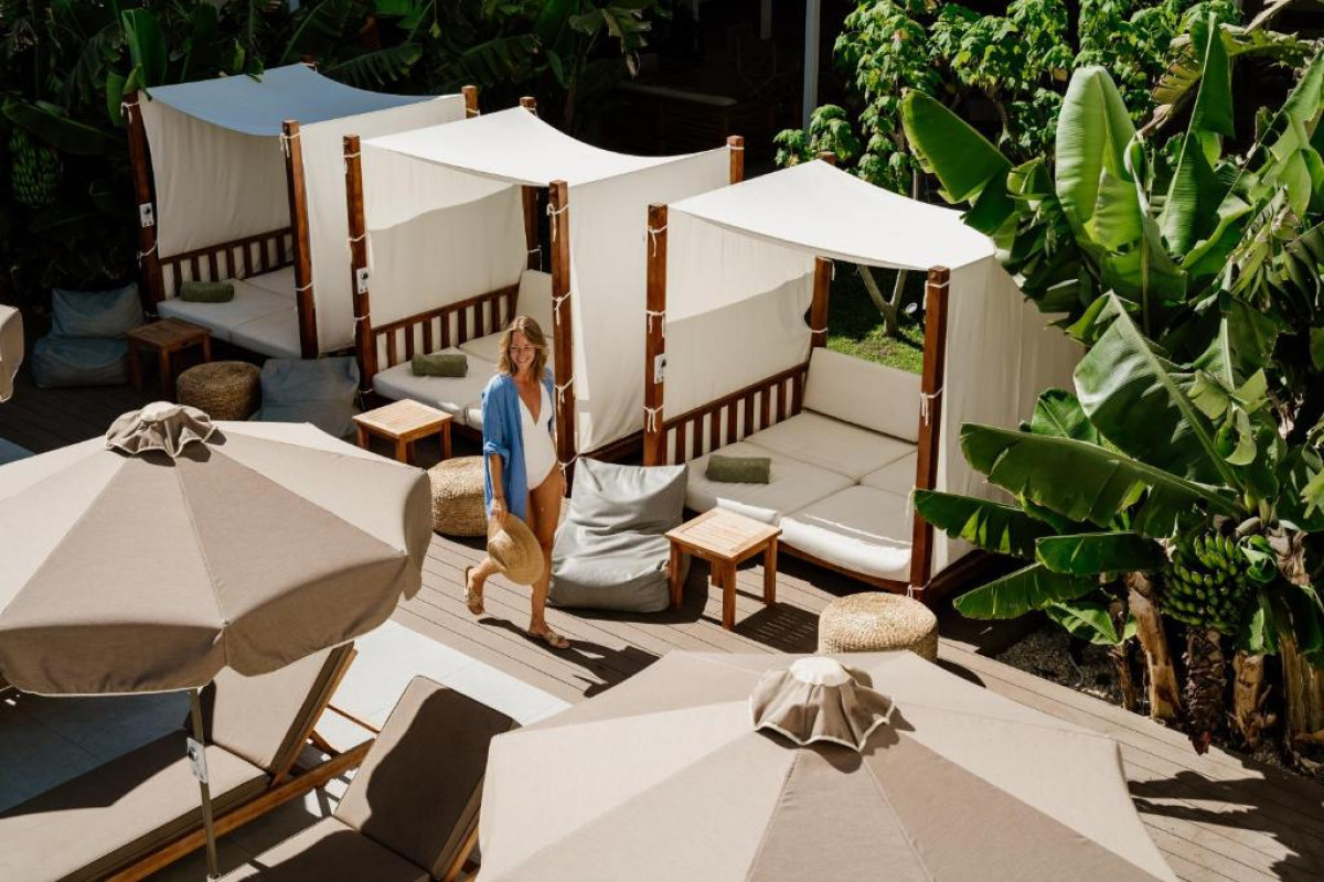 NISSI PARK HOTEL