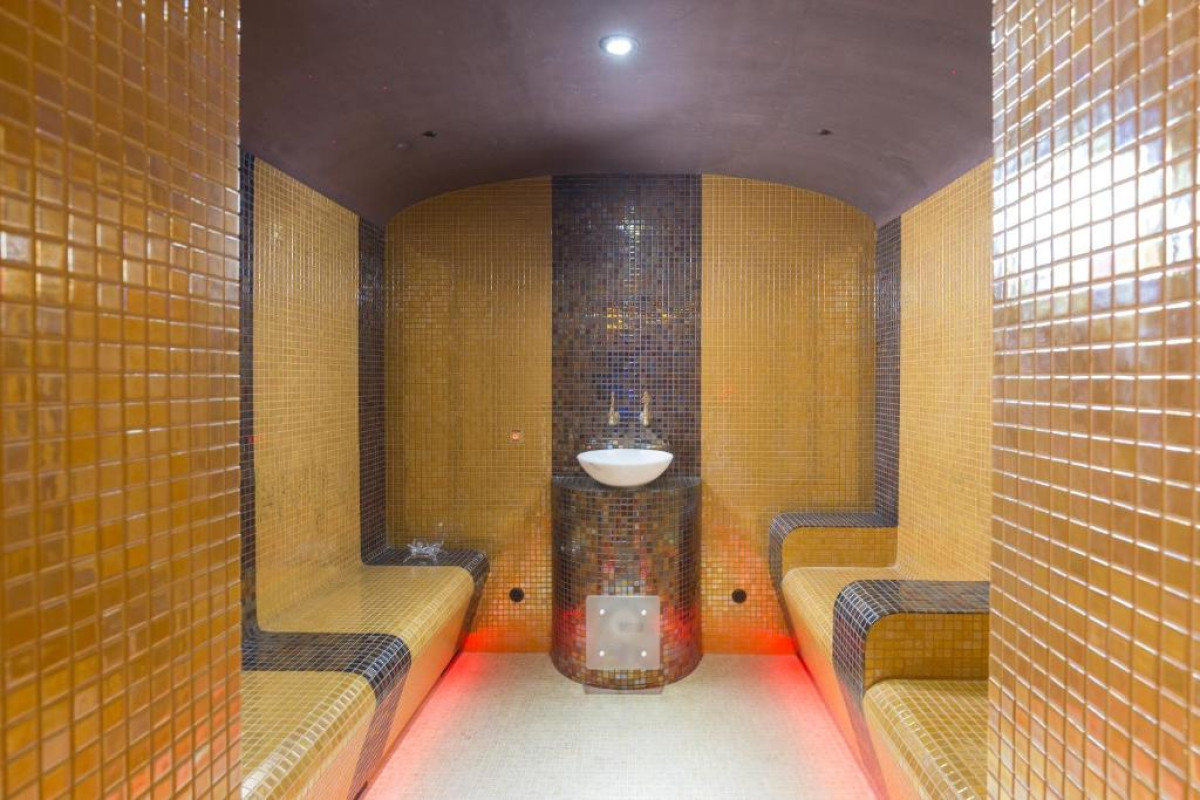 Nobil Luxury Boutique Hotel