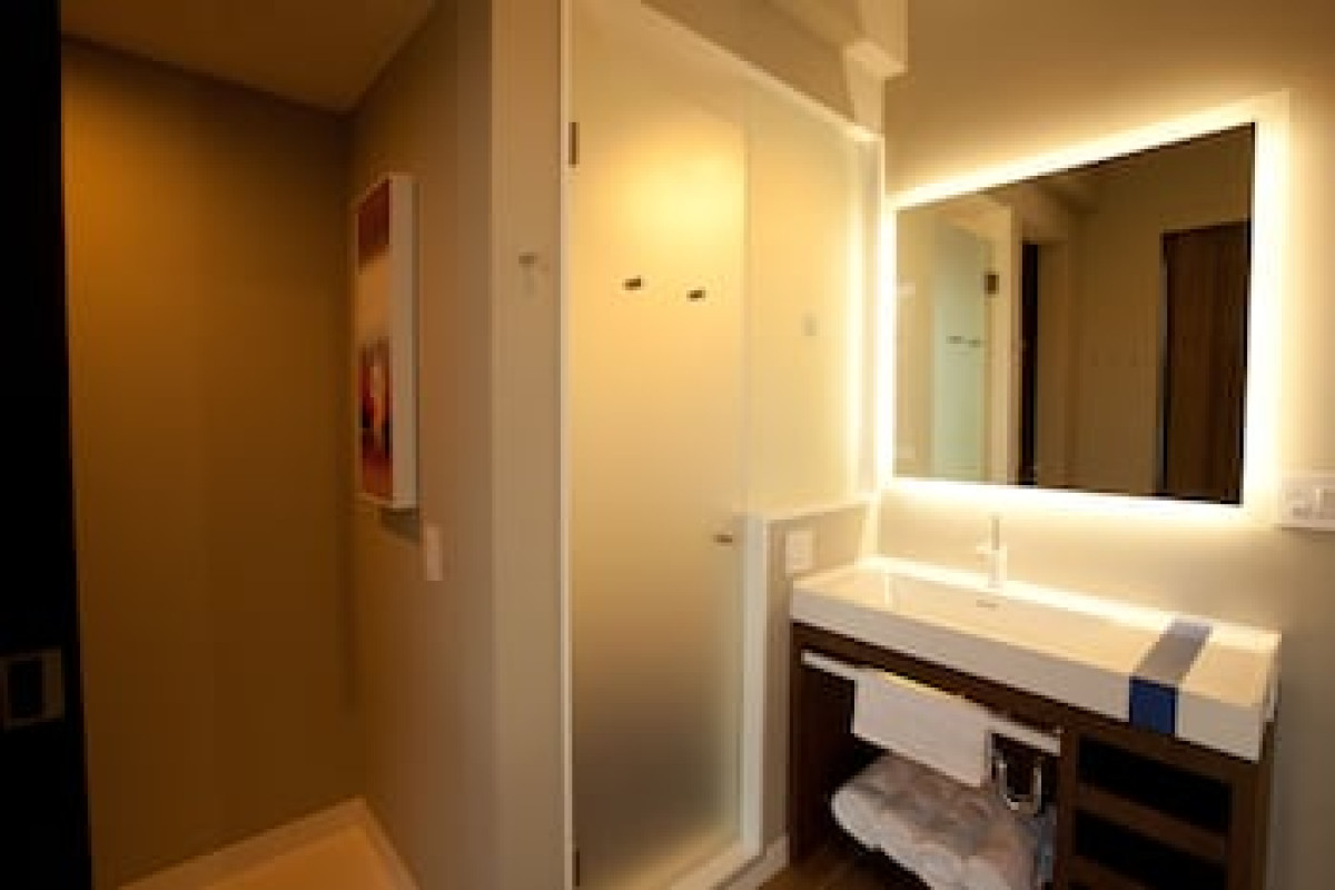 NOBLEDEN HOTEL