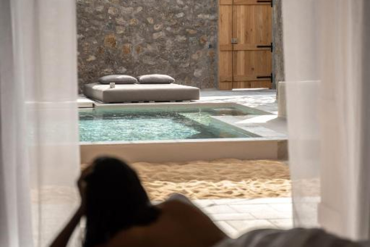 Nomad Mykonos - Small Luxury Hotels of the World