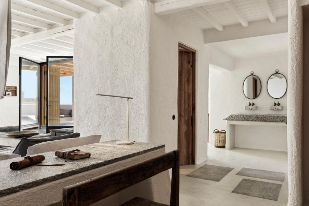 Nomad Mykonos - Small Luxury Hotels of the World