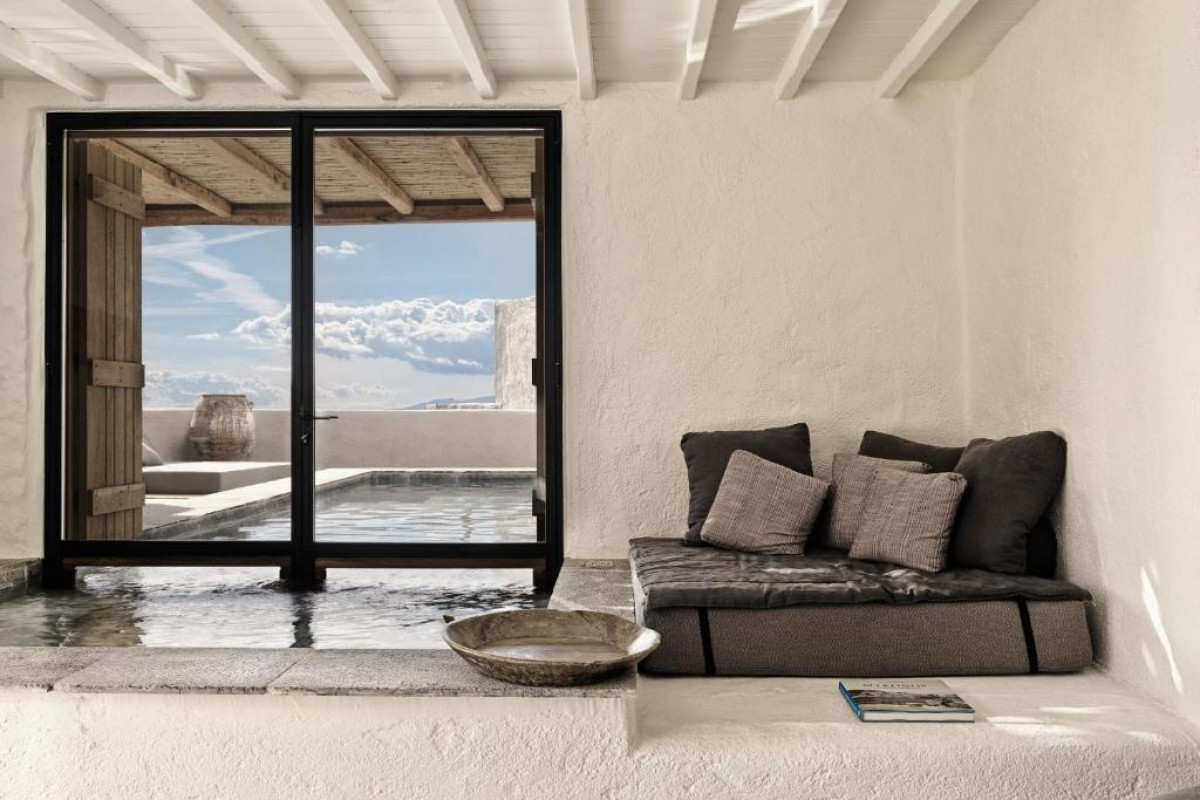 Nomad Mykonos - Small Luxury Hotels of the World