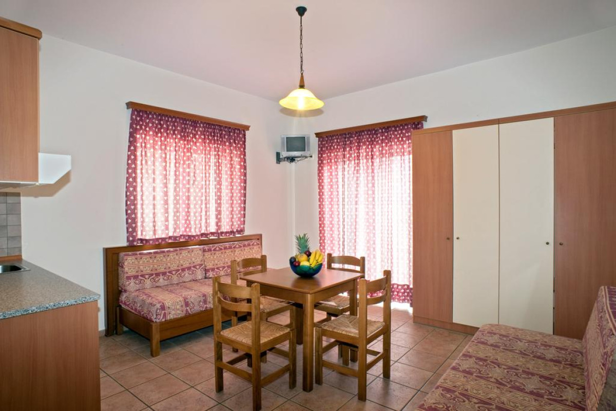 Nontas Hotel & Apartaments