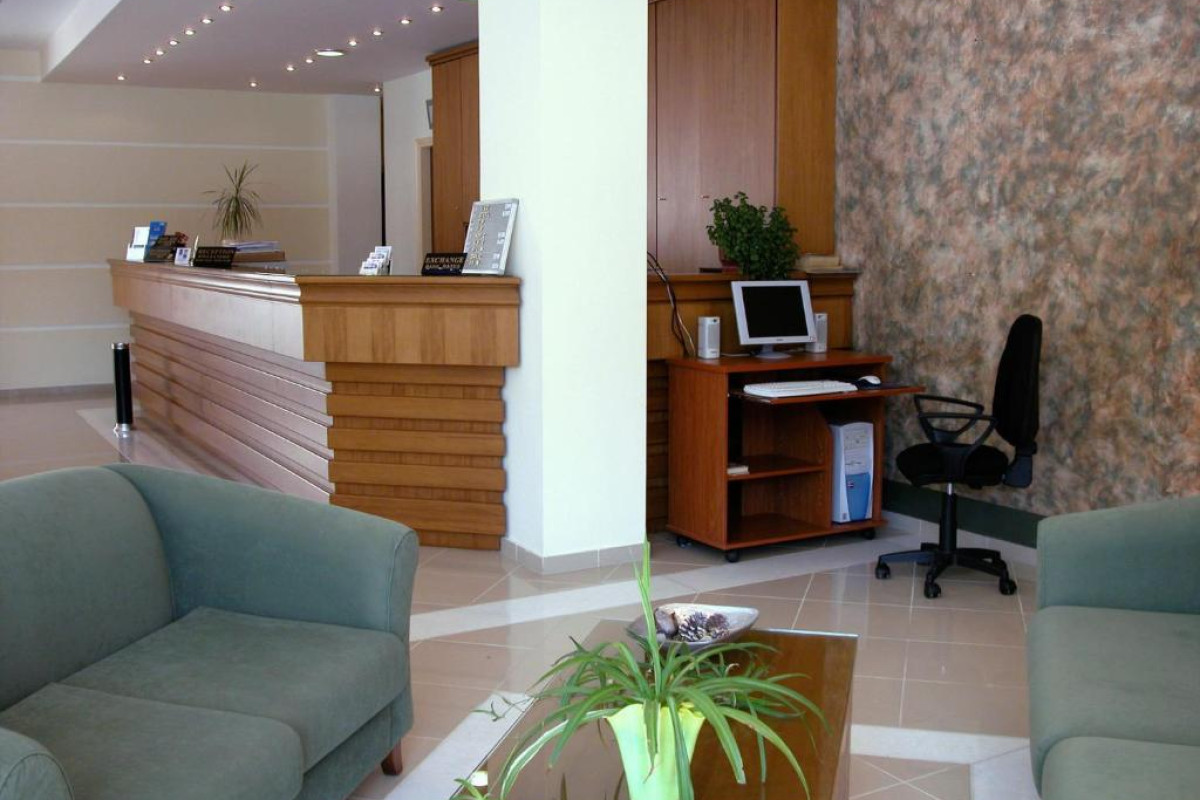 Nontas Hotel & Apartaments