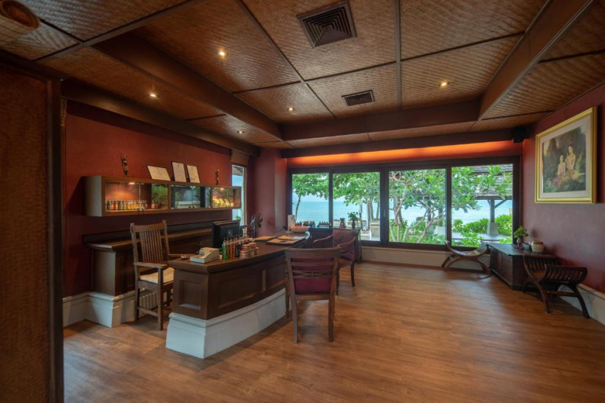 Nora Beach Resort & Spa