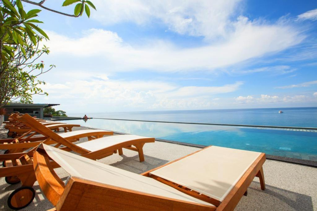Hotel Norn Talay Surin Beach Phuket