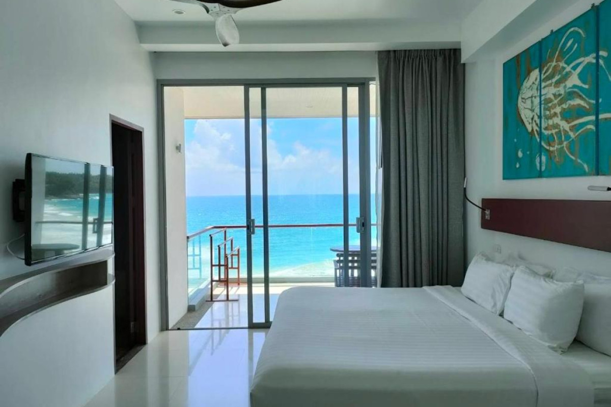 Hotel Norn Talay Surin Beach Phuket