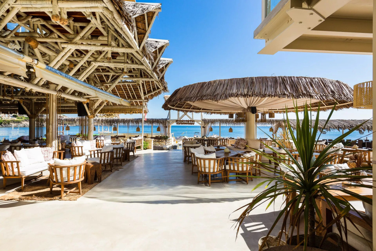 NOSTOS BEACH BOUTIQUE HOTEL