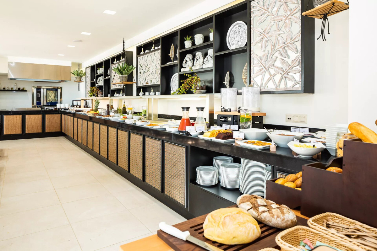 NOSTOS BEACH BOUTIQUE HOTEL