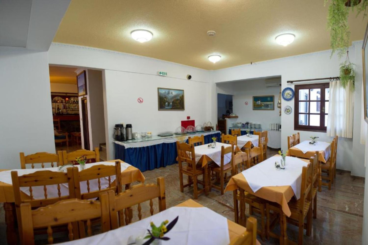 Nostos Hotel