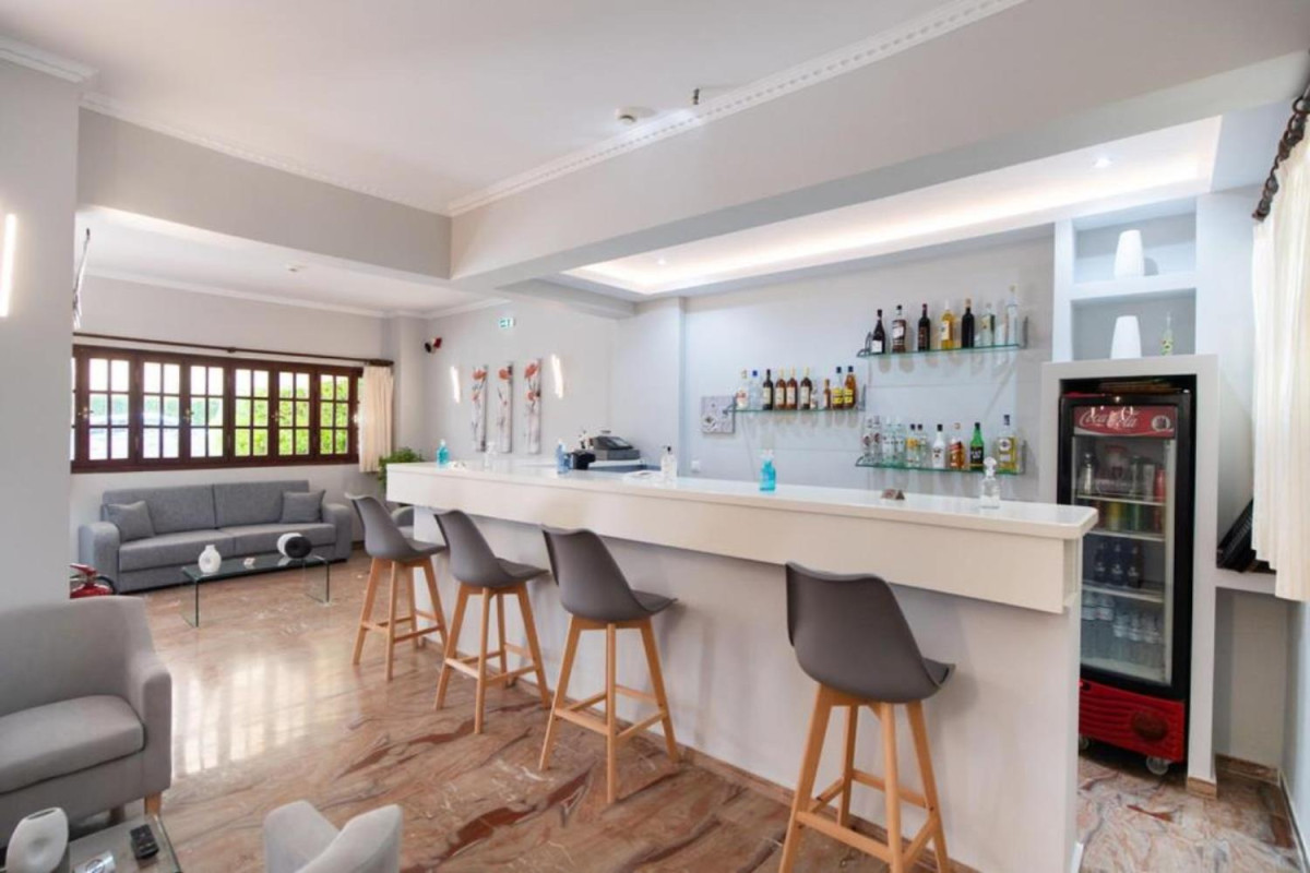 Nostos Hotel