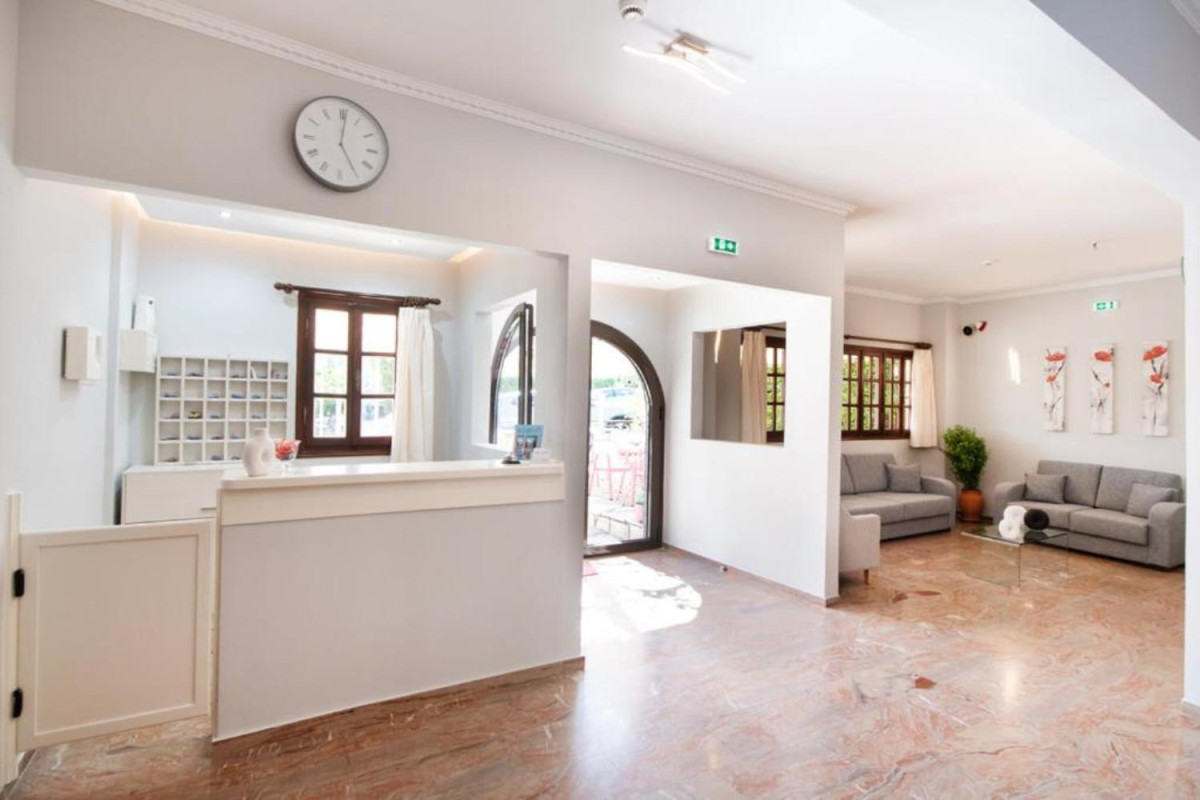 Nostos Hotel