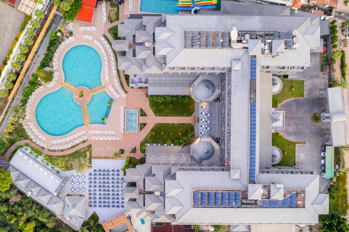 NOVA PARK HOTEL