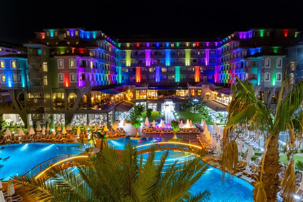 NOVA PARK HOTEL