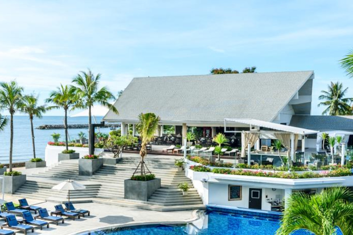 Novotel Hua Hin Cha-Am Beach Resort & Spa