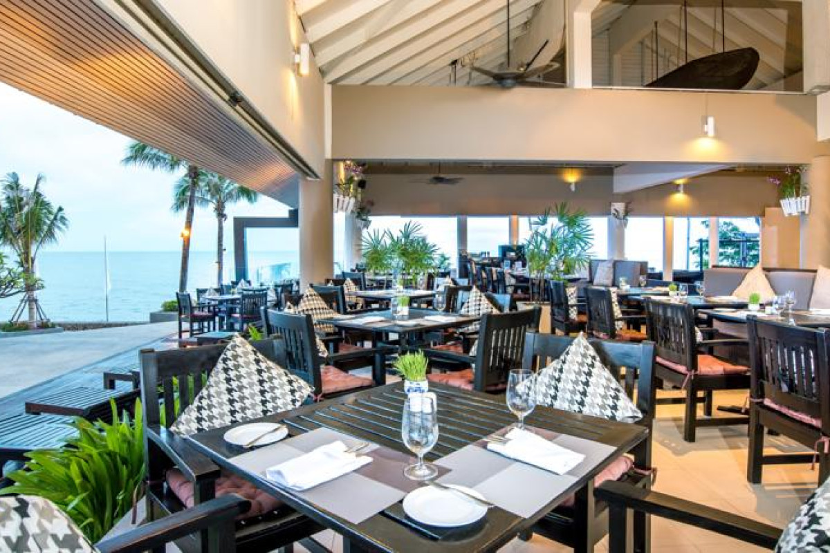 Novotel Hua Hin Cha-Am Beach Resort & Spa