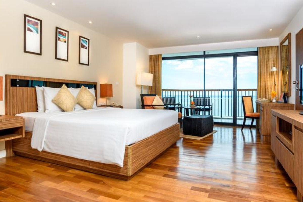 Novotel Hua Hin Cha-Am Beach Resort & Spa