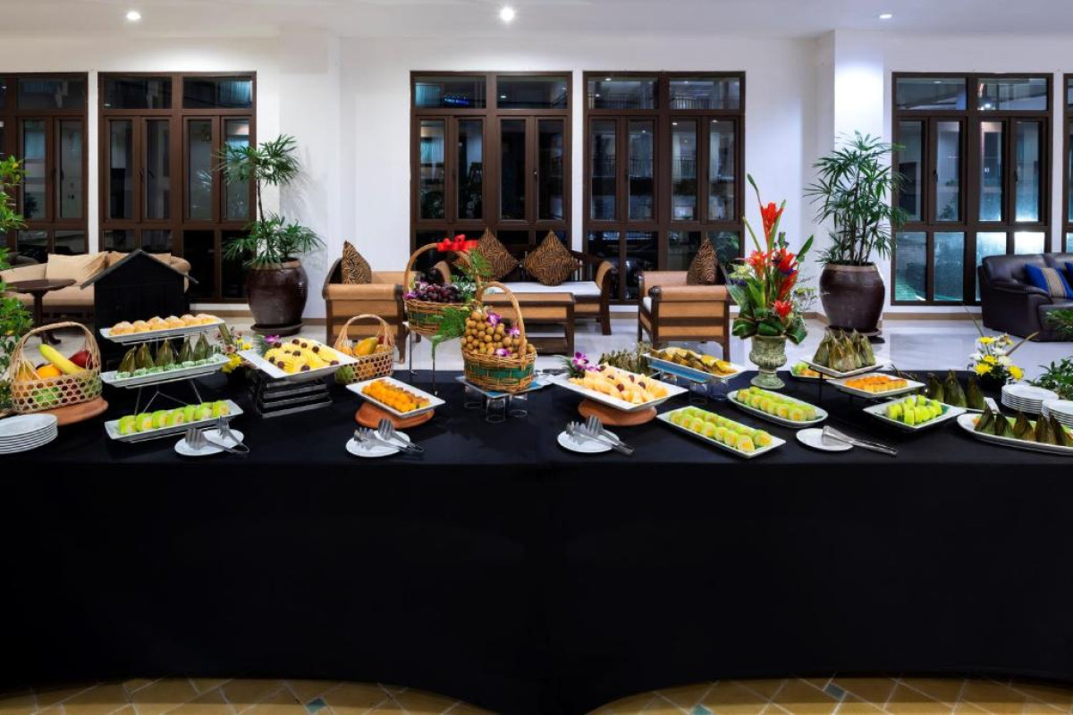Novotel Phuket Vintage Park Resort