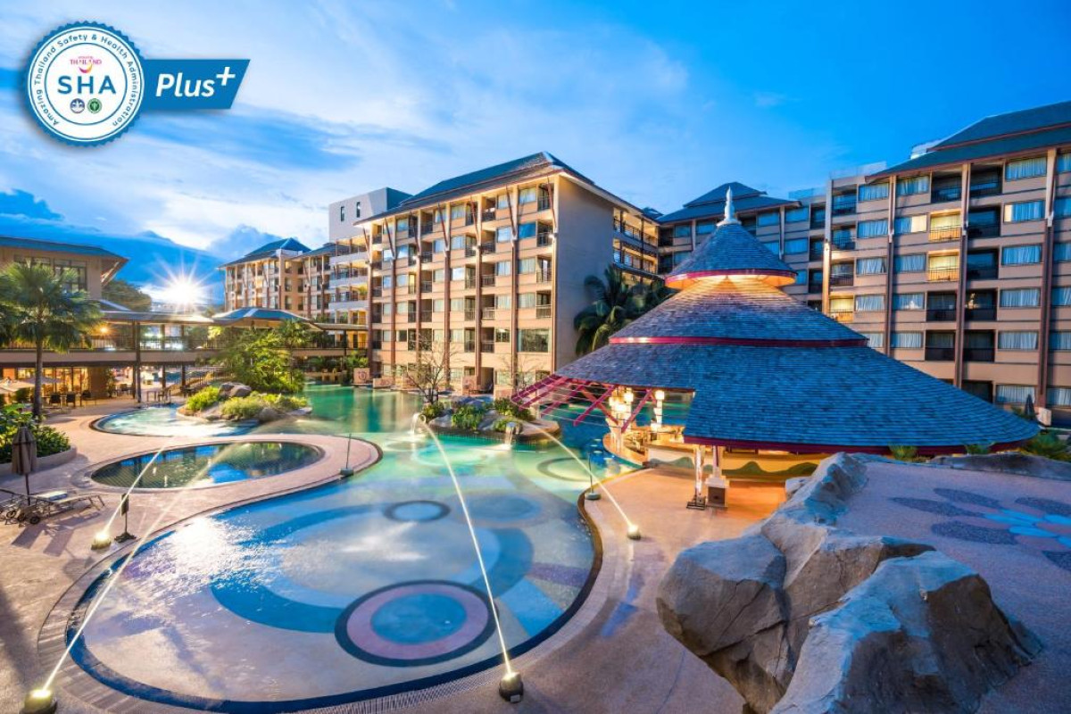 Novotel Phuket Vintage Park Resort