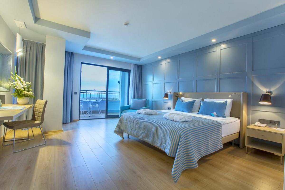 NUMA BAY EXCLUSIVE HOTEL