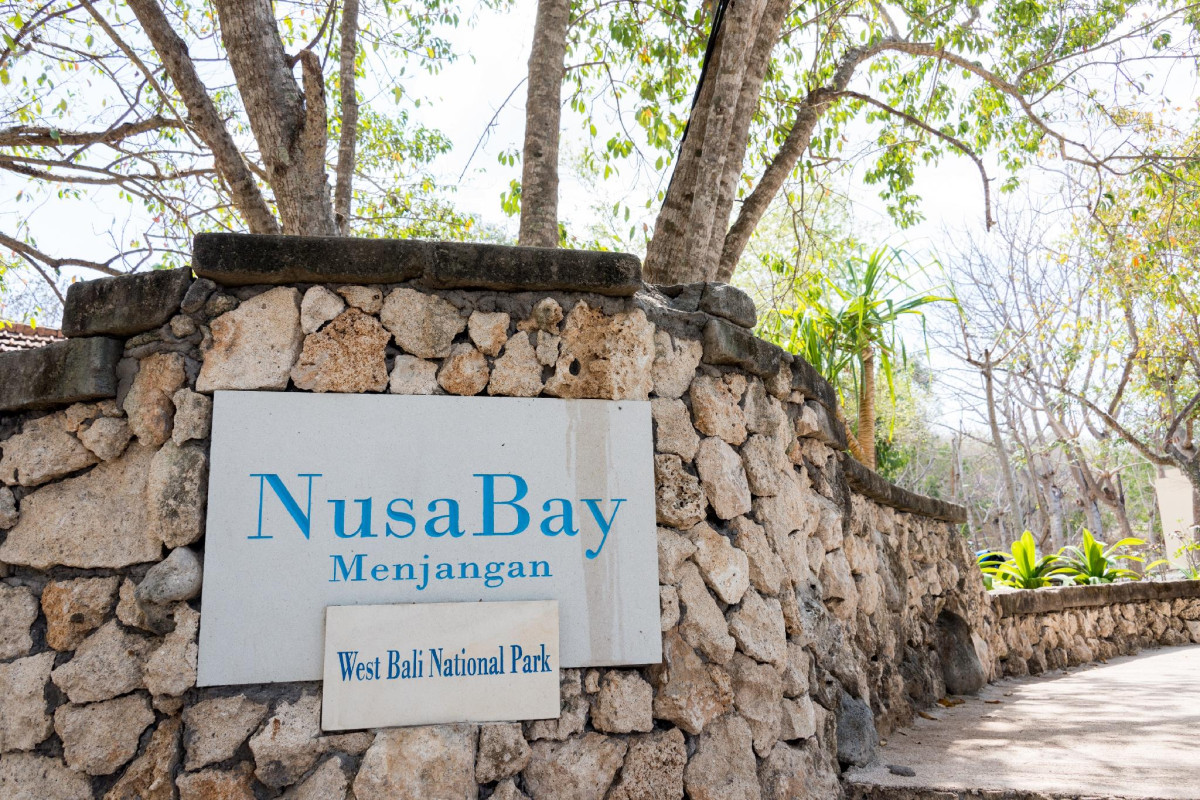 NusaBay Menjangan by WHM