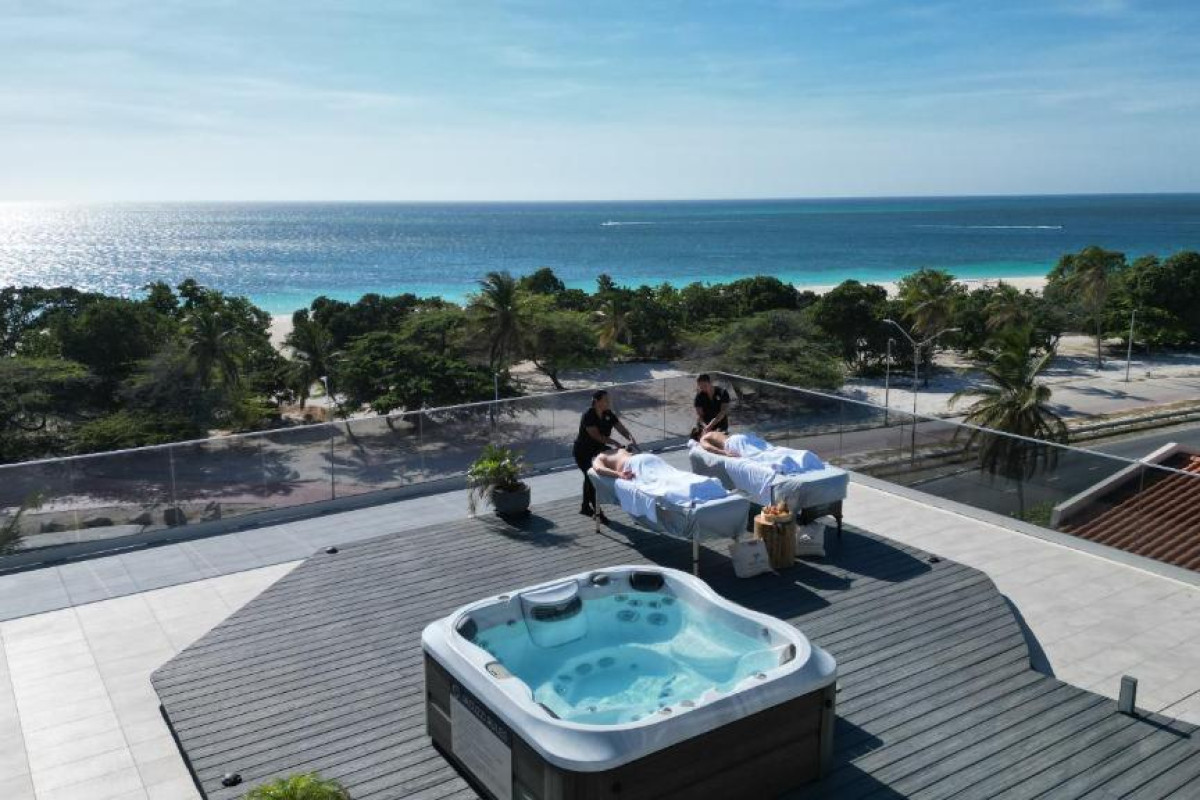 O Condominium Beachfront Residences, by Bocobay Aruba
