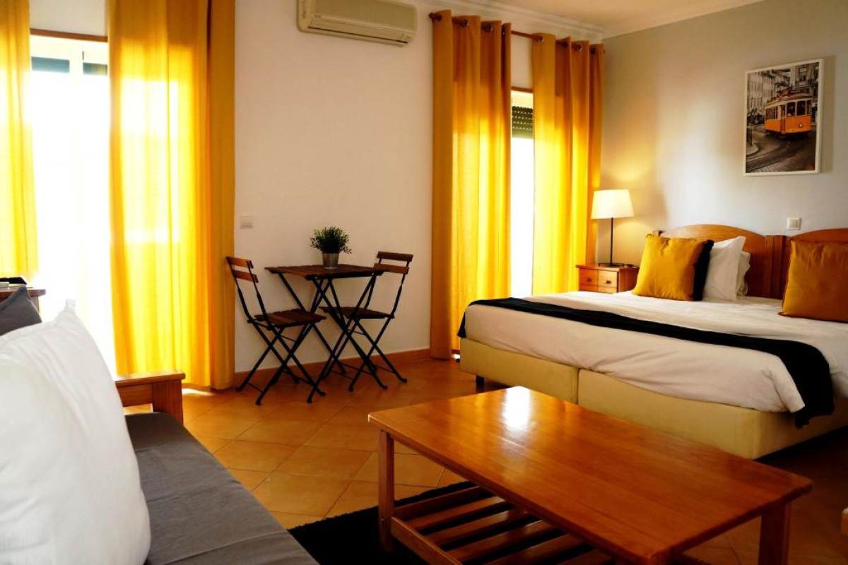 Oasis Beach Apartments