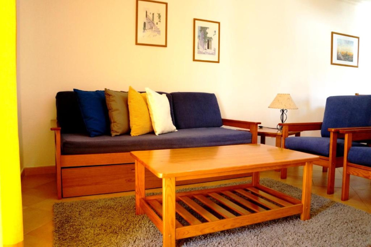 Oasis Beach Apartments